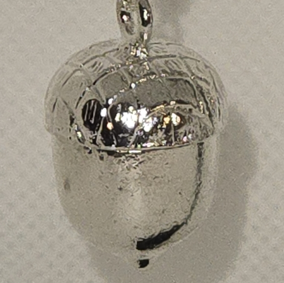 Acorn earrings - silver-tone - Picture 5 of 7